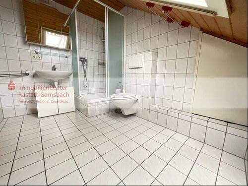 Duschbad mit Fenster - 