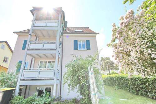 Bild1 - Wunderschöne 3,5 Zimmer - Dachgeschoss - Wohnung in Nähe der Altstadt