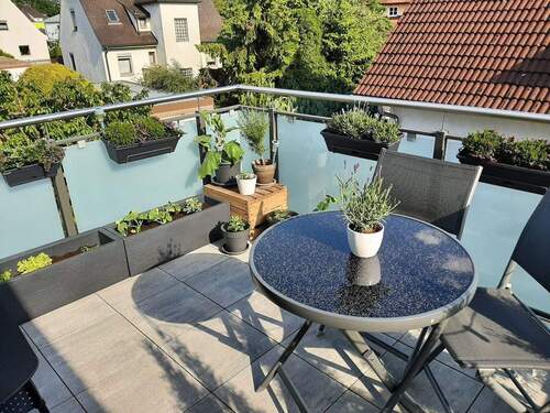 Dachterrasse Osthälfte (Einrichtungsbeispiel).jpg - 