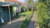 Blick zum Garteneingang - 