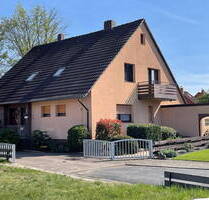 2-Familienhaus, + Wohnbereich im Souterrain, direkt in 31311 Uetze