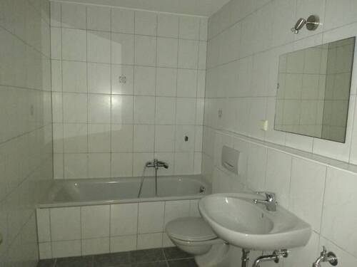 Badausstattung - Etagenwohnung mit 53,00 m² in Dresden zum Kaufen