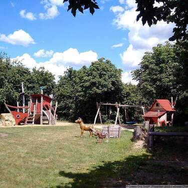 Spielplatz - PRIVILEGIERTES WOHNEN FÜR DIE FAMILIE IN SEEBURG