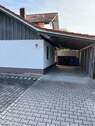 Zugang/Carport - 