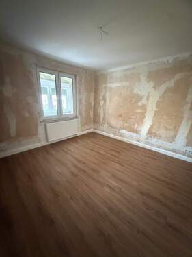 Wohnbereich - Etagenwohnung mit 89,00 m&sup2; in Homburg zur Miete