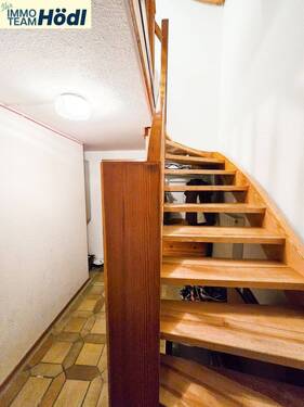 Treppenaufgang vom Keller - 