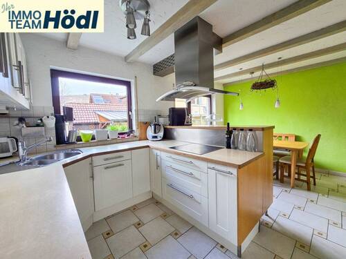  Küche - 6 Zimmer Doppelhaushälfte in Lichtenstein