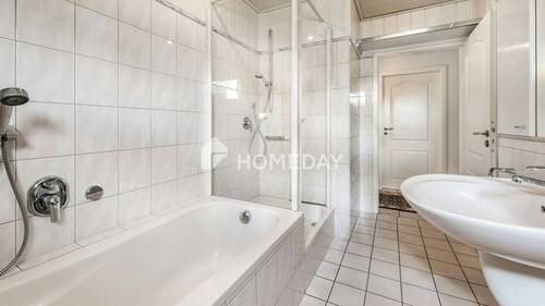 EG Badezimmer 2 - 