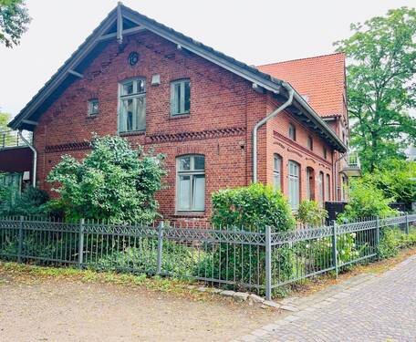 Hausansicht - Kopie - 2 Zimmer Etagenwohnung zum Kaufen in Geesthacht
