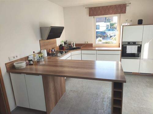 Vorderhaus Küche - 9 Zimmer Einfamilienhaus zum Kaufen in Erfurt