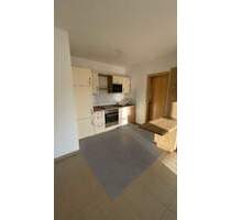 Charmante 2-RaumWE, SüdseiteBalkon, teilmöbliert mit Küchenzeile, LeimbachBad Salzungen