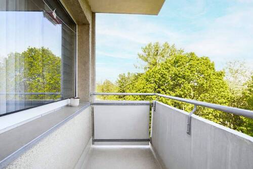 Balkon - 3 Zimmer Etagenwohnung zum Kaufen in Mönchengladbach