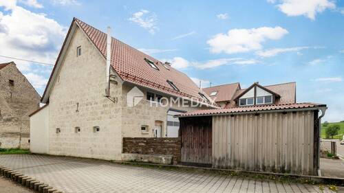 Außenansicht 3 - Mehrfamilienhaus, Wohnhaus mit 215,00 m&sup2; in Sonnenbühl zum Kaufen
