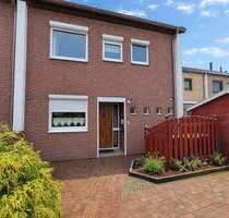 Renovierungsbedürftiges Reihenhaus in Huchting - Bremen Mittelshuchting