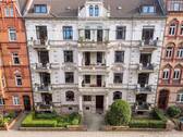 Objektansicht - Wohnen über den Dächern Wiesbadens - Charmante Maisonette mit Sonnenterrasse