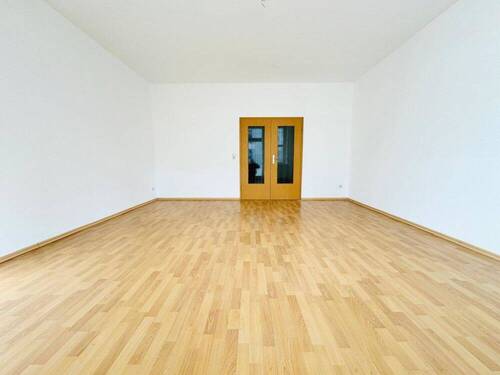 WhatsApp Image 2025-04-17 at 07.59.02(10) - 3 Zimmer Etagenwohnung in Chemnitz