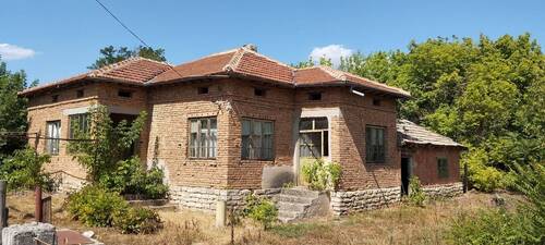 Bild 1 - Bauernhaus zu renovieren gesucht?