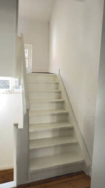 Treppenhaus 3. OG Blick zum DG - 