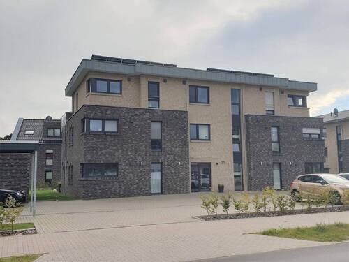 8.JPG - Schicke 3 ZKB Balkon Carport in Hundsmühlen