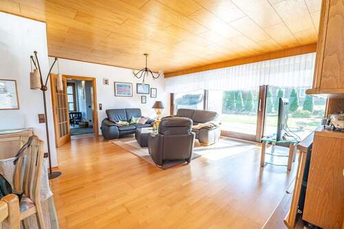 Wohn- und Esszimmer - 