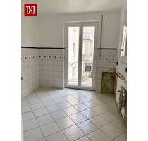 Zentrumsnahe 2-Zimmerwohnung mit Balkon in Würzburg !