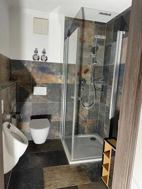 Modernes Badezimmerdesign - 