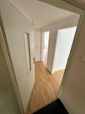 991 3. OG (2).jpg - 2 Zimmer Etagenwohnung zur Miete in Essen