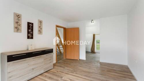 1. OG Schlafzimmer 2 - 