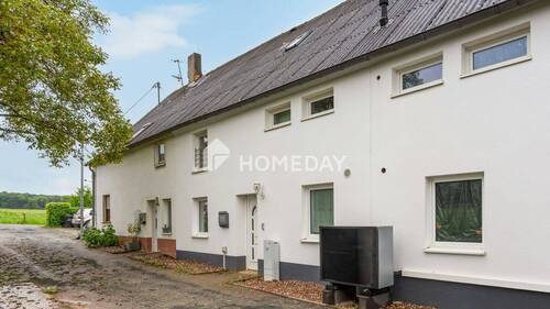 Außenansicht 2 - 6 Zimmer Reihenmittelhaus zum Kaufen in Fisch
