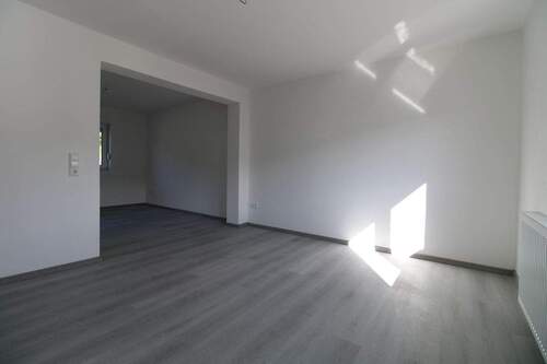 Wohnzimmer - Doppelhaushälfte mit 86,60 m² in Seitingen-Oberflacht zum Kaufen