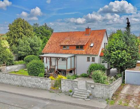 Ansicht - 1 Zimmer Mehrfamilienhaus, Wohnhaus in Felsberg / Beuern
