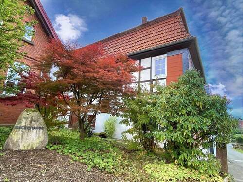 Schmuckstück in Mackenrode - 9 Zimmer Einfamilienhaus zum Kaufen in Landolfshausen