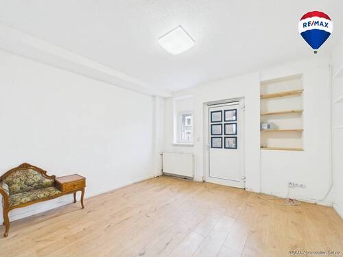 RE/MAX Immobilien DeLux Merzig Haus zu verkaufen in Dillingen/Diefflen - 3 Zimmer Einfamilienhaus zum Kaufen in Dillingen / Diefflen