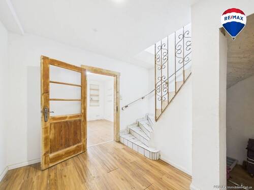 RE/MAX Immobilien DeLux Merzig Haus zu verkaufen in Dillingen/Diefflen - Einfamilienhaus mit 132,00 m&sup2; in Dillingen / Diefflen zum Kaufen