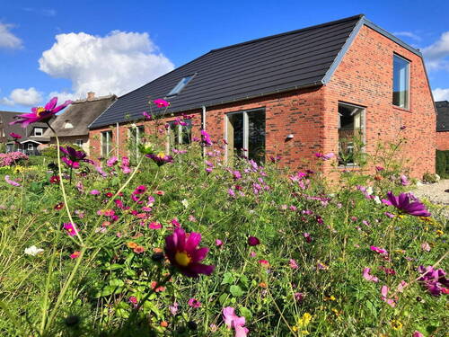 Bild 1 - Einfamilienhaus in Ostseenähe mit Panoramablick über Wiesen und Felder