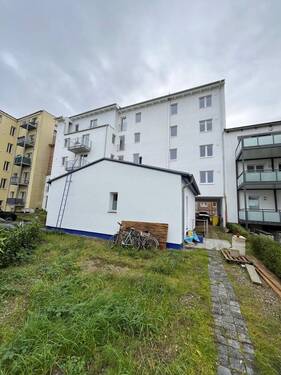 ff2843a8-9b82-47ee-a223-d4b1c94acd7c.JPG - Wohnen wie im Eigenheim, 3- Zimmer Wohnung in einem Hinterhofhäuschen am Tribseer Damm