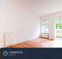 ?? Wohnen mit im Kiez - Charmante 2-Zi-Altbauwohnung mit sonnigem Balkon, Tageslichtbad & Dielen - Berlin Pankow