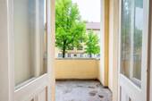 Balkon - 2 Zimmer Etagenwohnung zum Kaufen in Berlin