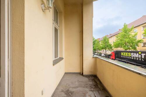 Balkon - 2 Zimmer Etagenwohnung in Berlin