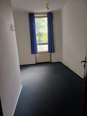 EG: 1 Zimmer - 