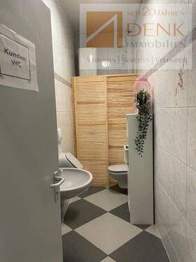 Sanitärbereich IST Zustand f. Kunden - 