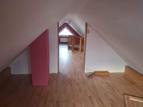 Spitzboden von links hinten nach Rechts - 