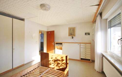 Schlafzimmer (EG) - 