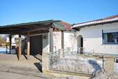 Garage mit Hausansicht - 