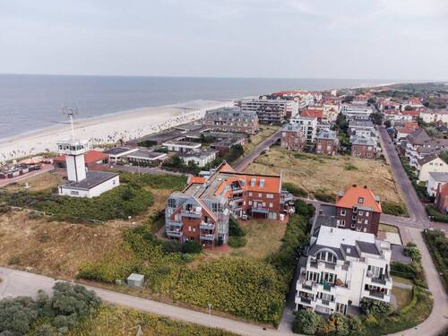 Luftaufnahme - Tolle Erdgeschosswohnung direkt am Strand im Haus Dünenblick