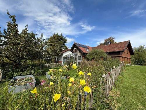 Bild1 - Wunderschönes Landhaus in absolut ruhiger Lage mit Bergsicht