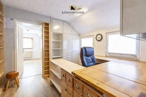 Büro im OG - 