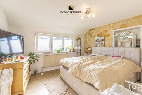 Zweites Schlafzimmer im OG - 