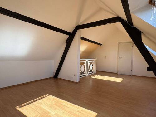 Büro und Ankleide im Dachgeschoss - 