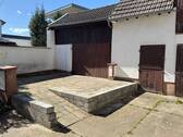 Terrasse mit Werkstatt - 